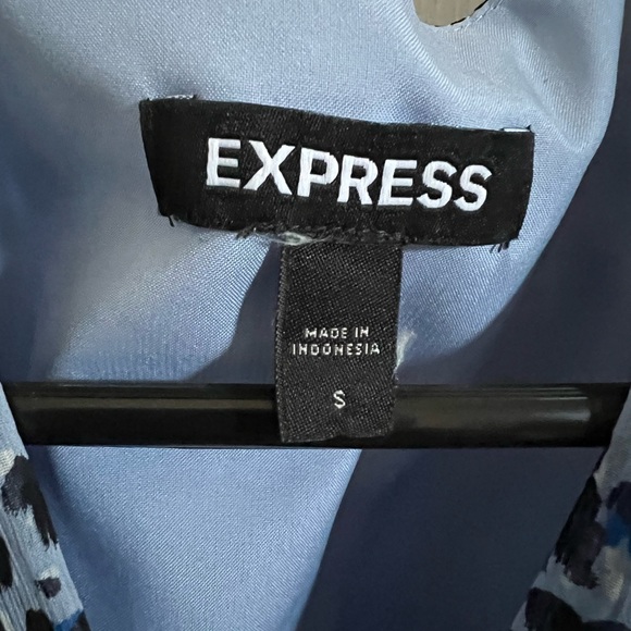 Express top new without tags - Picture 2 of 3